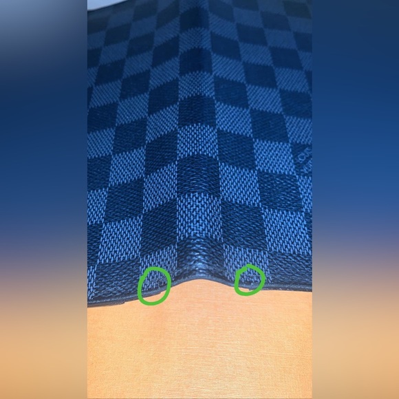 Sold⚡️Authentic Graphite Brazza Wallet ⚡️⚡️ - Picture 14 of 14